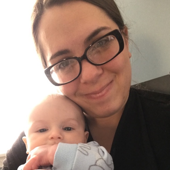 Meet your Posher, Carriann - Picture 2 of 2